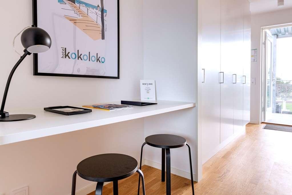 First Kokoloko Hotel 3*