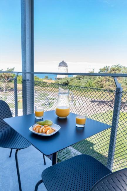 First Kokoloko Hotel 3*