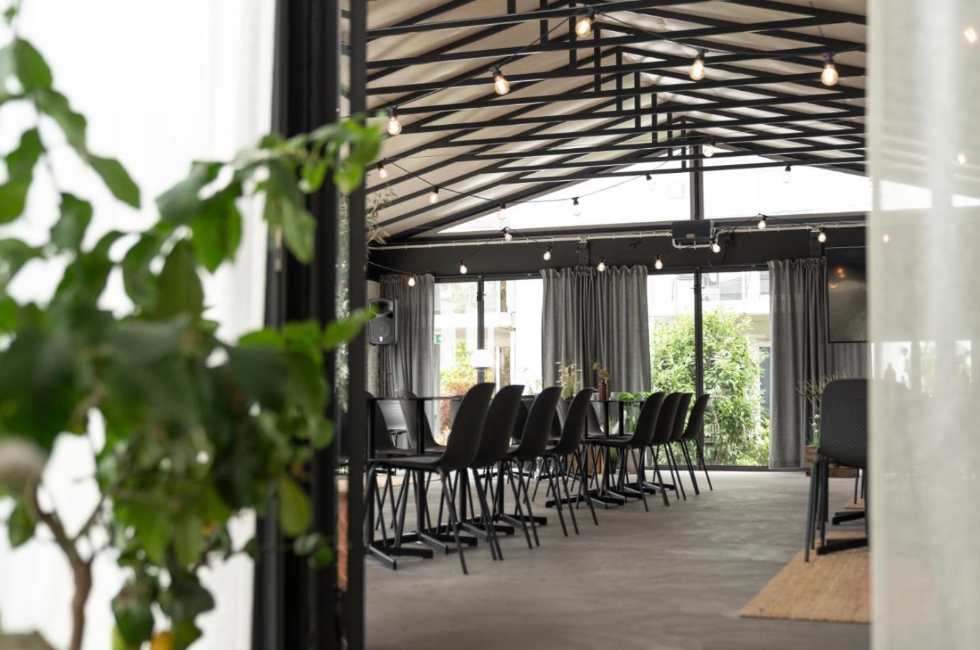 First Kokoloko Hotel VBY